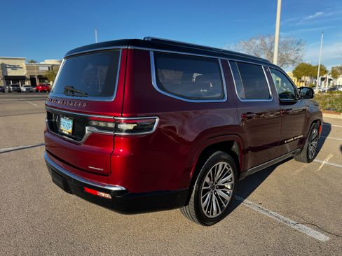 Used 2022 Jeep Grand Wagoneer Series III image 26