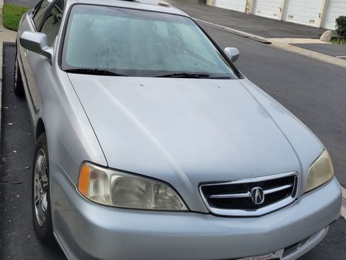 Used 2000 Acura TL 3.2 Sedan 4D image 4