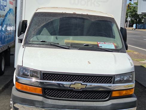 Used 2008 Chevrolet Express 3500 RWD image 1