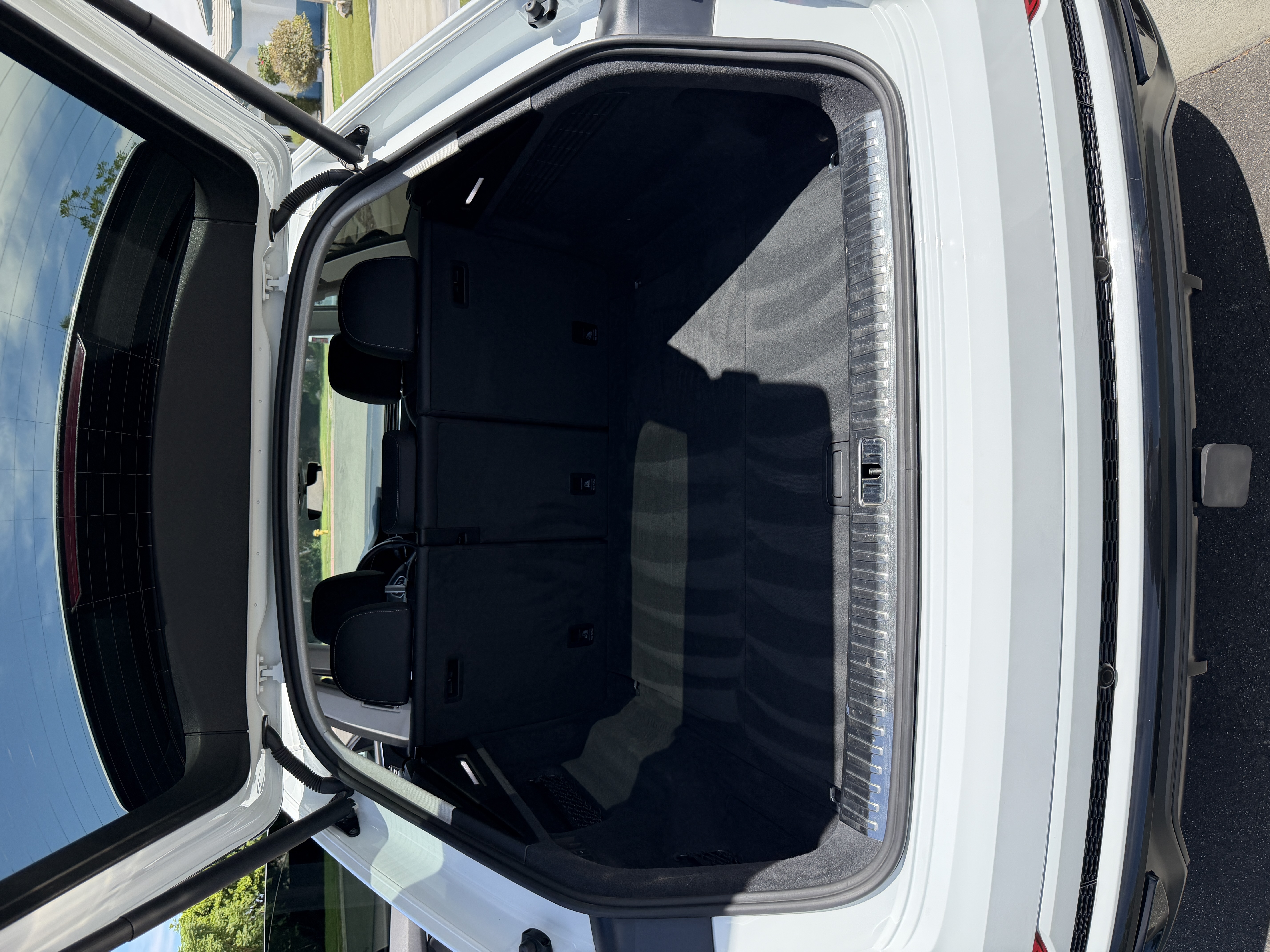 Used 2019 Audi Q8 Premium Plus w/ Premium Plus AWD/4WD image 13