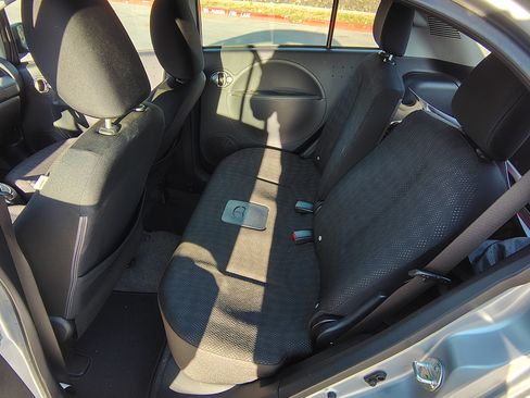 Used 2014 Mitsubishi i ES image 15