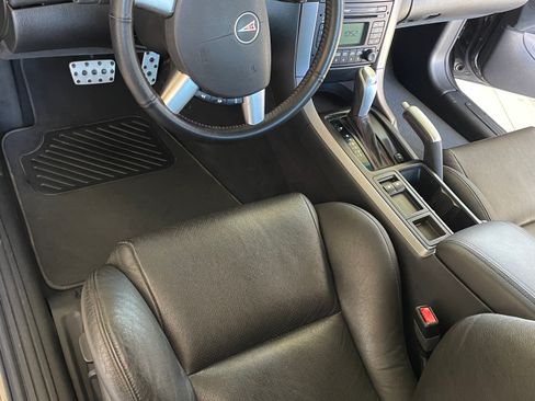 Used 2005 Pontiac GTO image 11