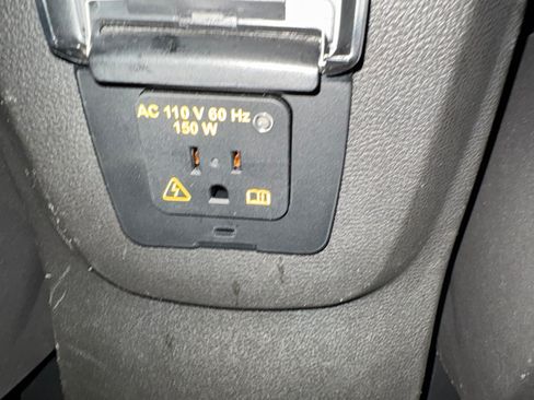 Used 2015 Ford Escape Titanium image 18