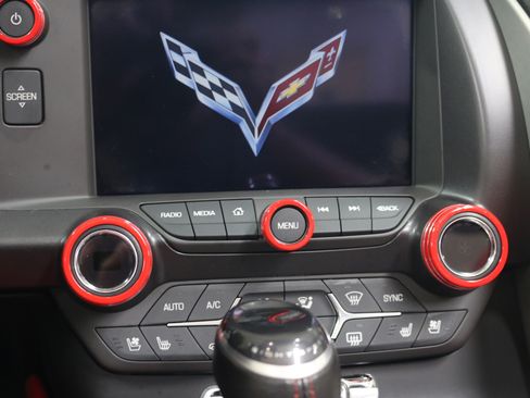 Used 2017 Chevrolet Corvette Grand Sport w/ Z07 Performance Package RWD image 12
