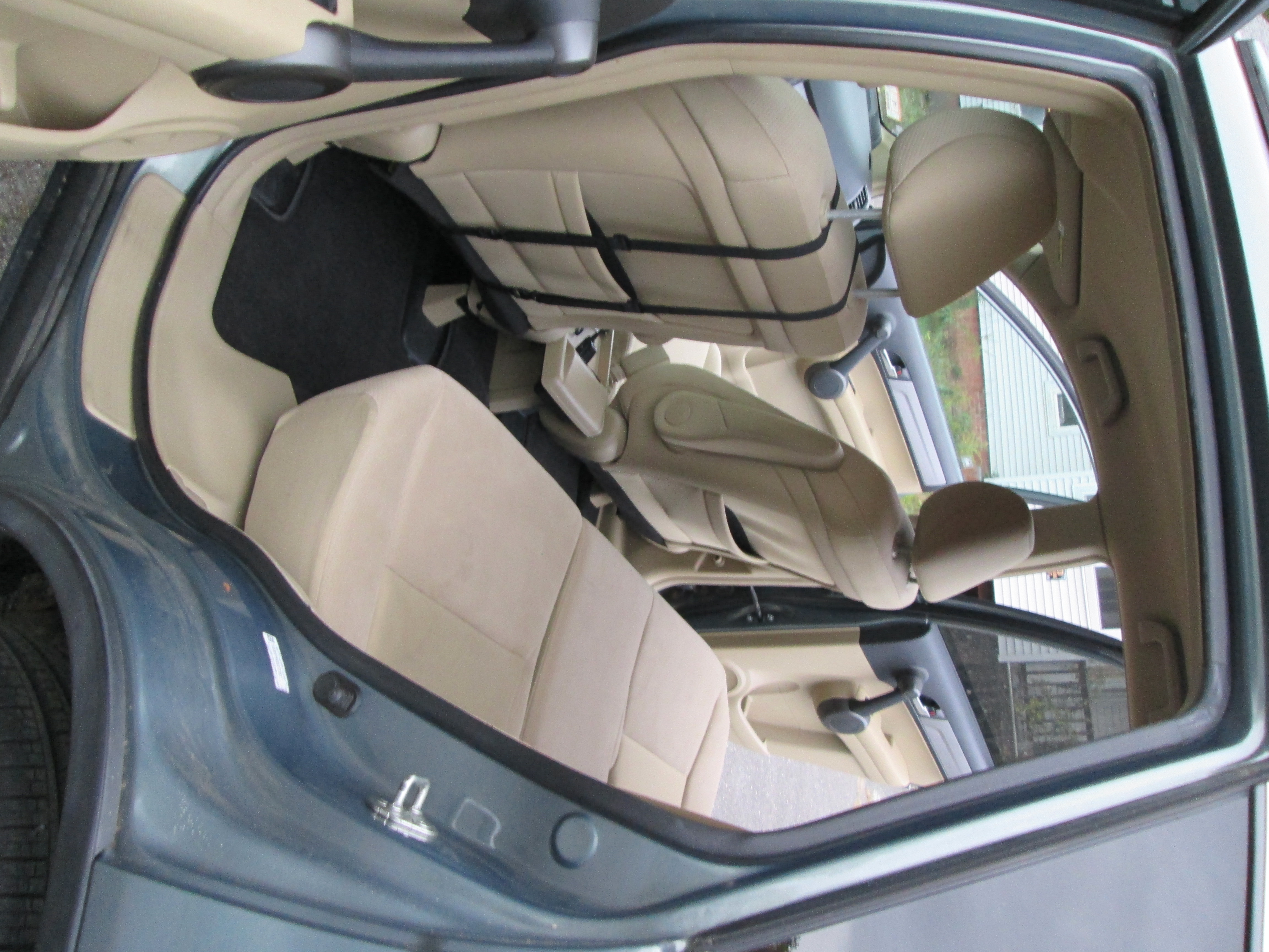 Used 2011 Honda CR-V SE image 9