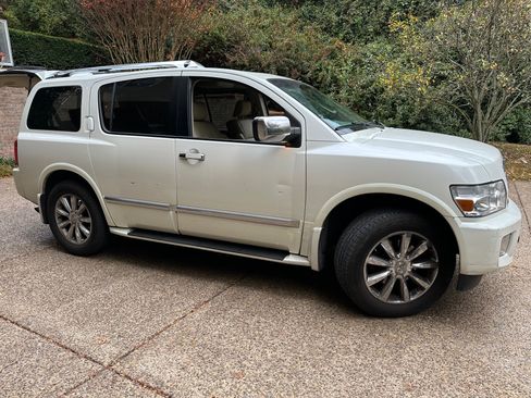 Used 2010 INFINITI QX56 56 Sport Utility 4D image 6