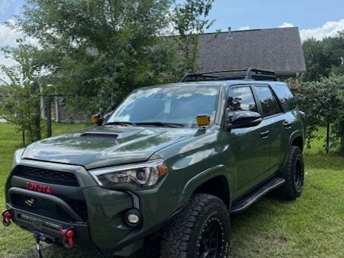 Used 2022 Toyota 4Runner TRD Off-Road Premium image 2