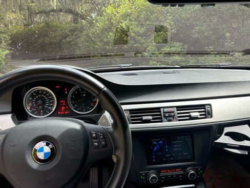 Used 2011 BMW M3 Coupe image 6