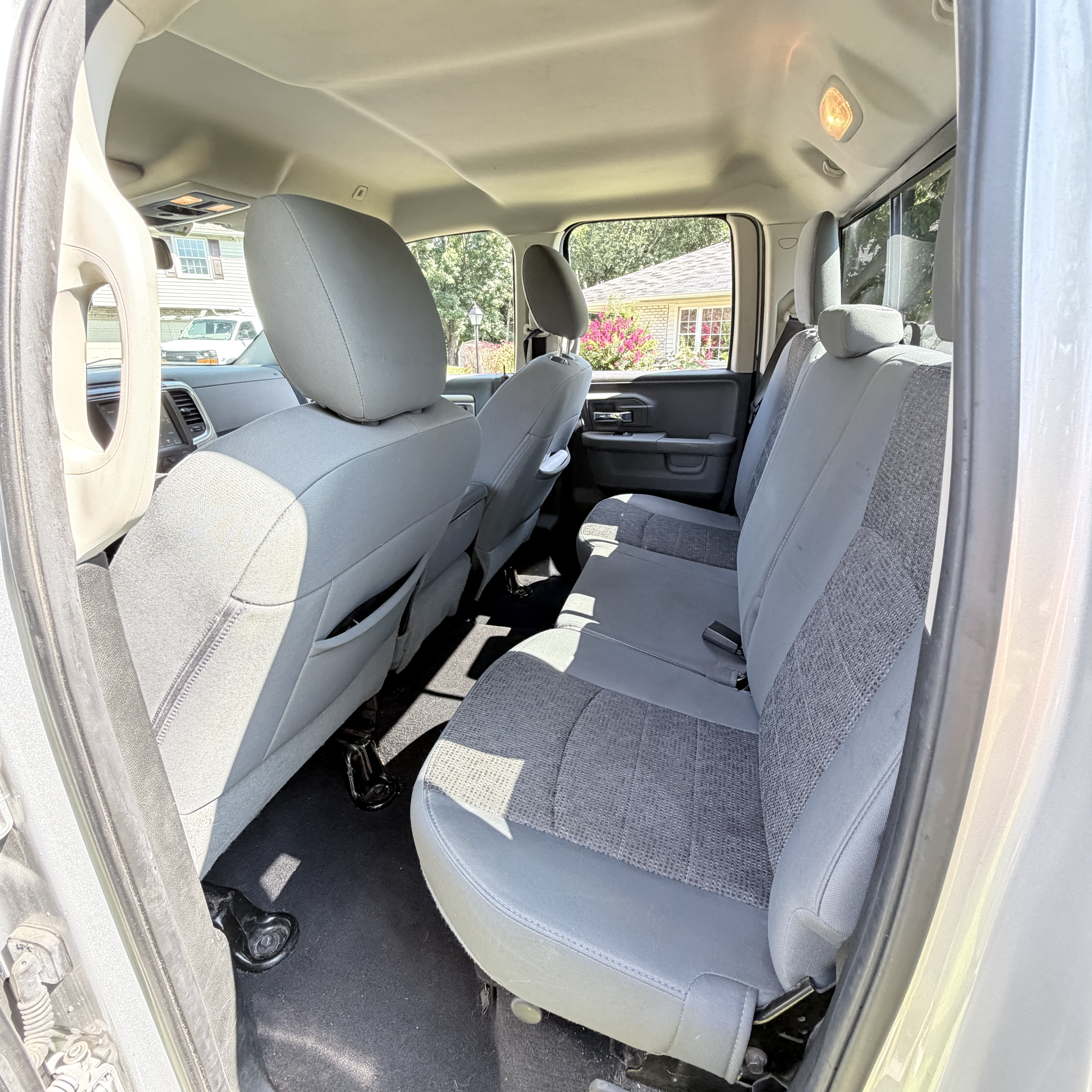 Used 2017 RAM 1500 Big Horn AWD/4WD image 11