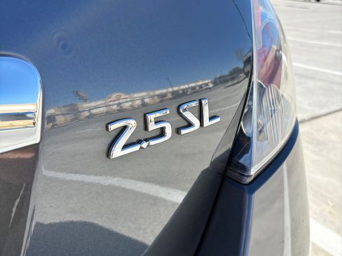 Used 2011 Nissan Altima 2.5 SL w/ 2.5SL Pkg image 8