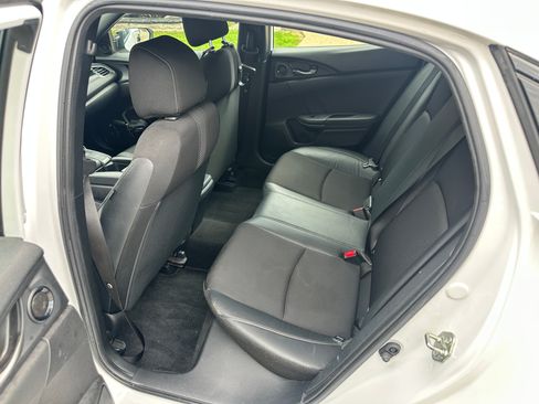 Used 2021 Honda Civic Sport image 14