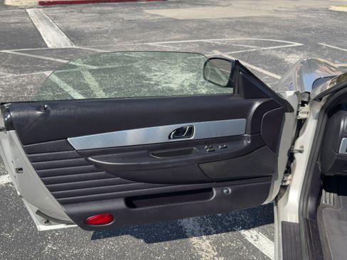 Used 2004 Ford Thunderbird Convertible 2D image 11