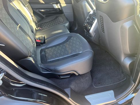 Used 2018 Land Rover Range Rover Sport SVR image 24