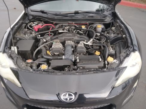 Used 2013 Scion FR-S image 1