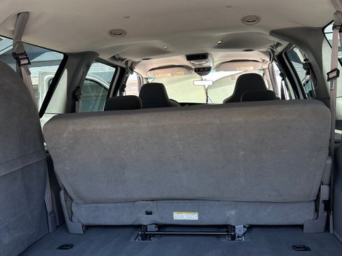 Used 2005 Ford Excursion XLT AWD/4WD image 27
