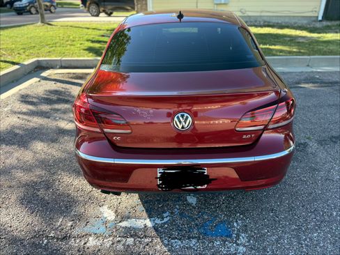 Used 2013 Volkswagen CC Sport FWD image 11