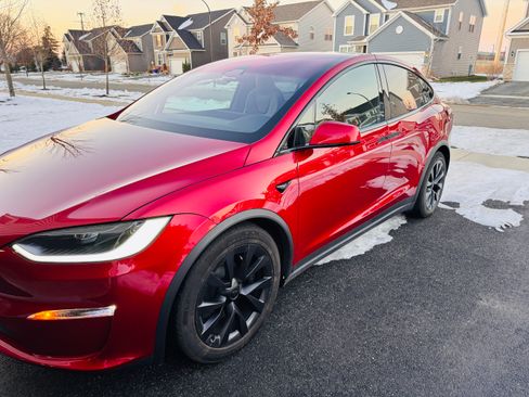 Used 2023 Tesla Model X image 6