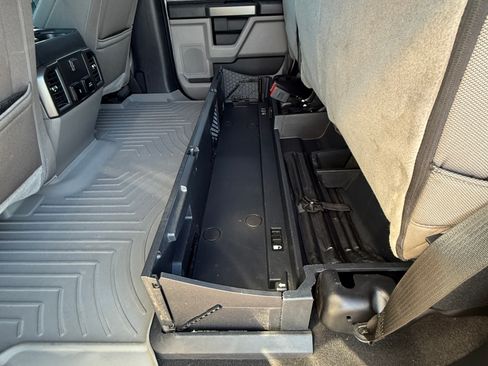 Used 2021 Ford F250 XLT w/ XLT Premium Package image 29