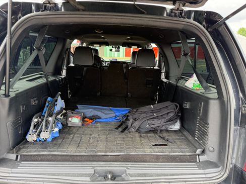 Used 2017 Ford Expedition EL Limited image 20