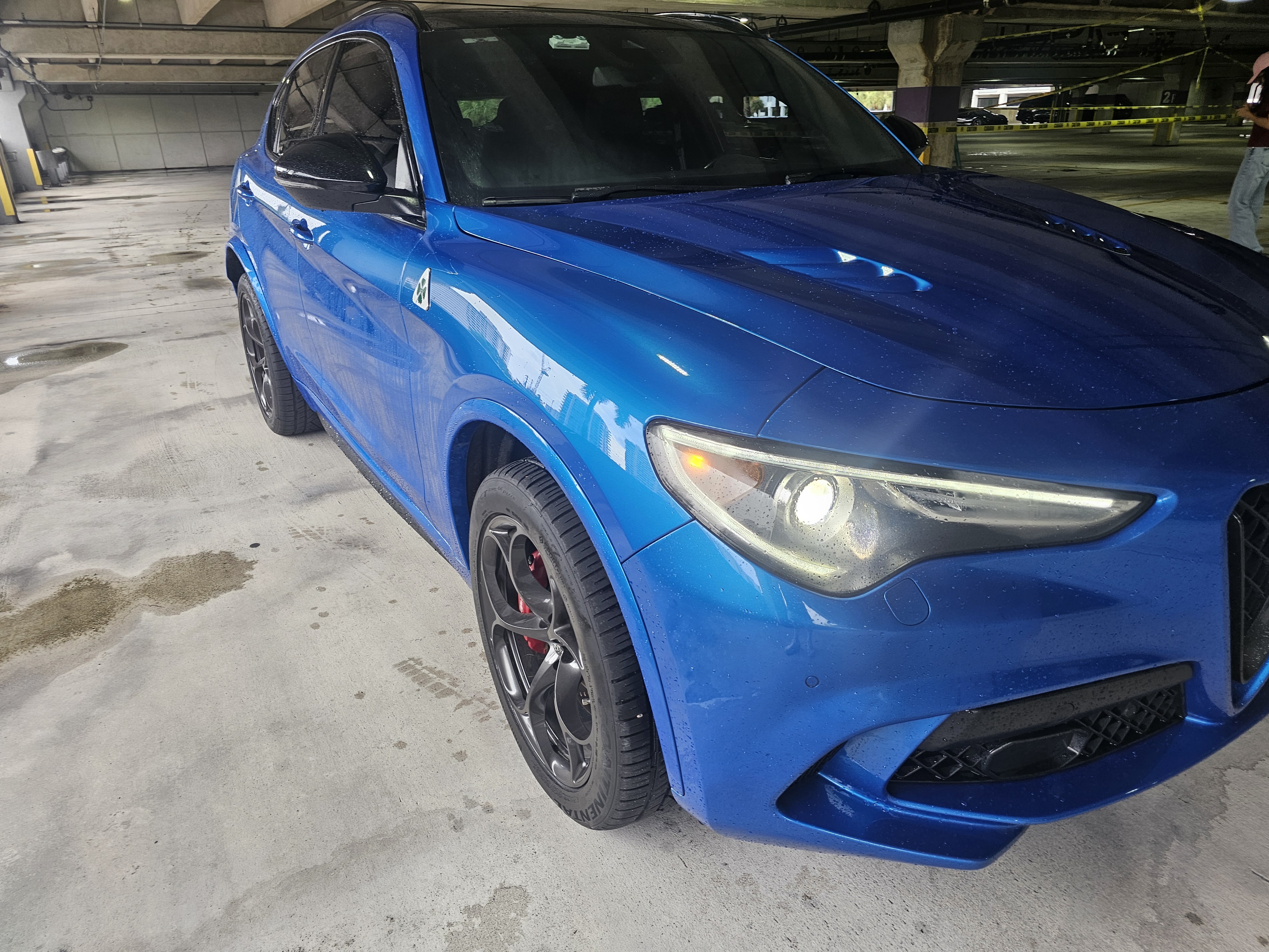 Used 2022 Alfa Romeo Stelvio Quadrifoglio w/ Active Assist Plus Package AWD/4WD image 12