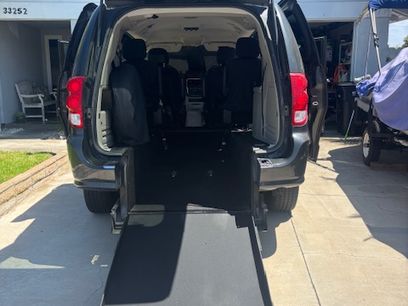 Used 2012 Dodge Grand Caravan SE