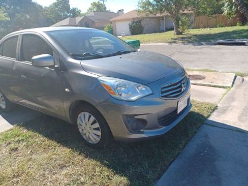 Used 2018 Mitsubishi Mirage G4 ES image 2