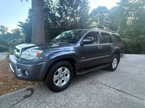 Used 2008 Toyota 4Runner Sport RWD image 1