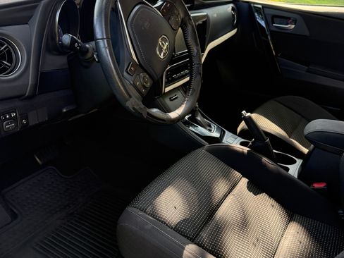 Used 2017 Toyota Corolla iM FWD image 10