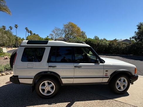 Used 2001 Land Rover Discovery SE image 8