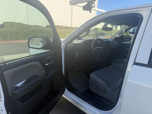 Used 2015 Chevrolet Silverado 2500 W/T w/ WT Convenience Package image 6