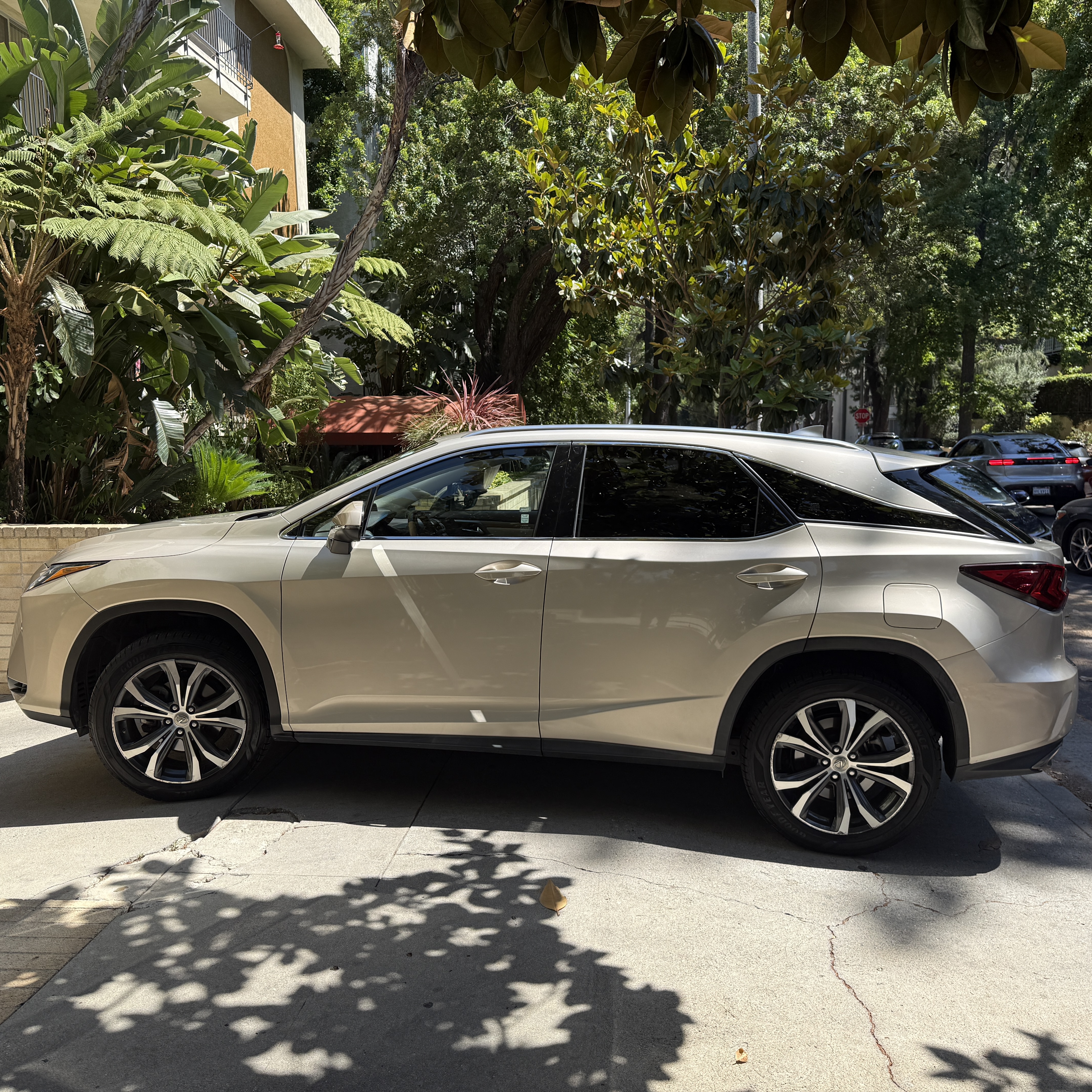 Used 2016 Lexus RX 350 AWD w/ Premium Package image 1