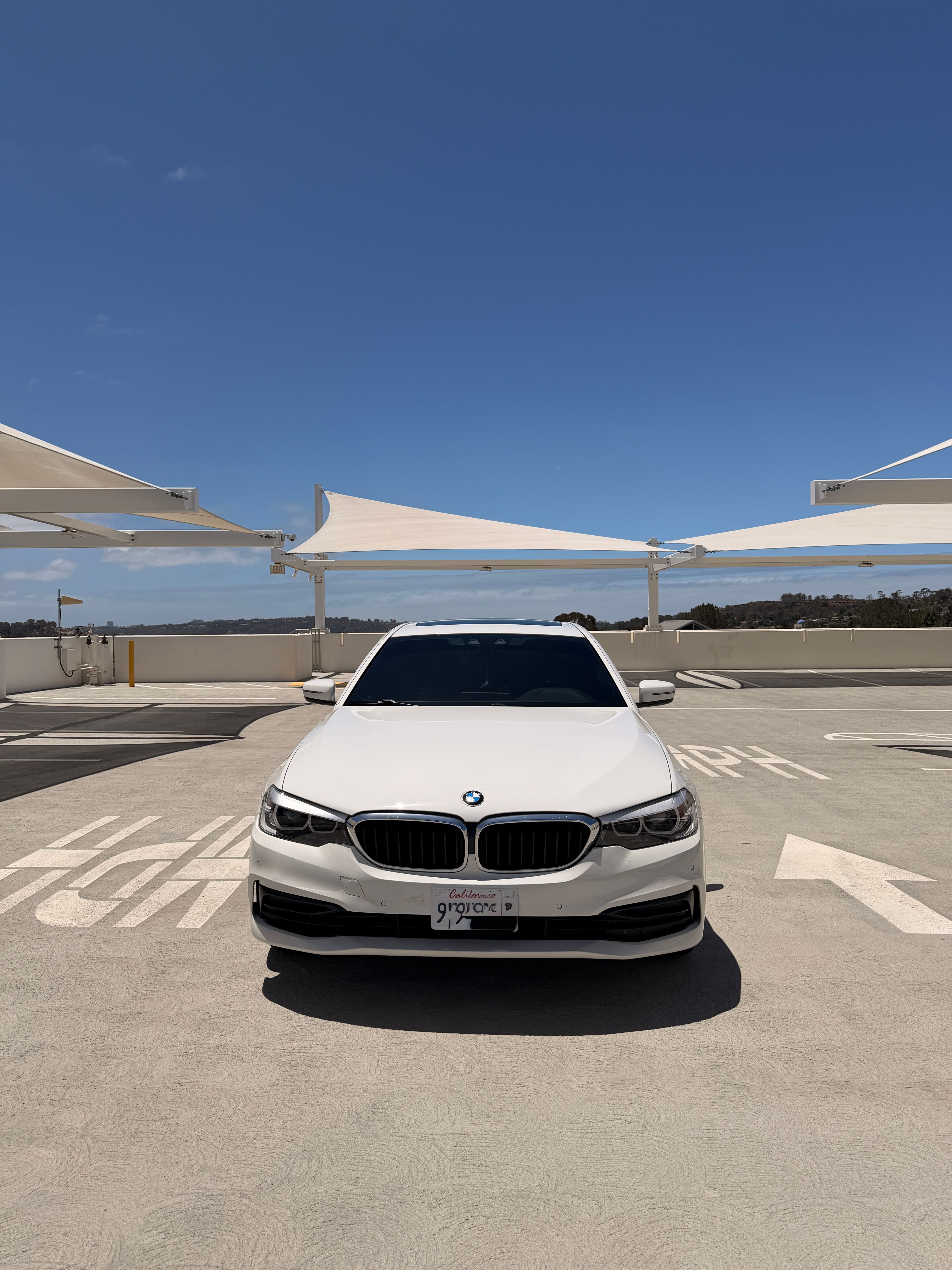 Used 2020 BMW 530i w/ Convenience Package RWD image 4