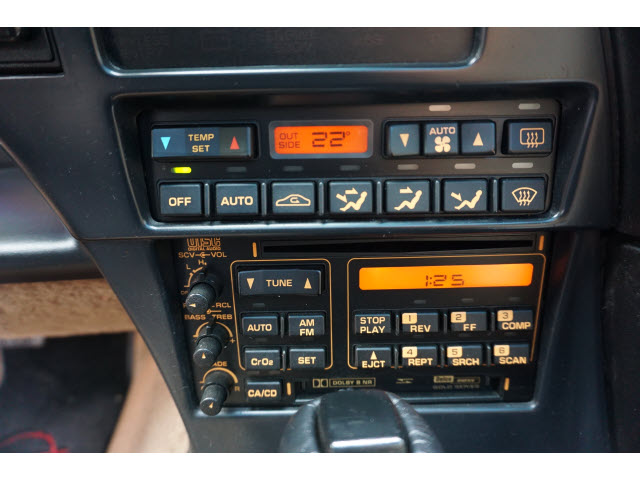 Used 1993 Chevrolet Corvette Coupe RWD image 5