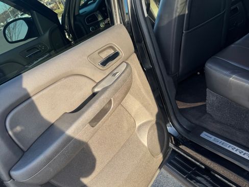 Used 2013 GMC Sierra 1500 SLT image 17