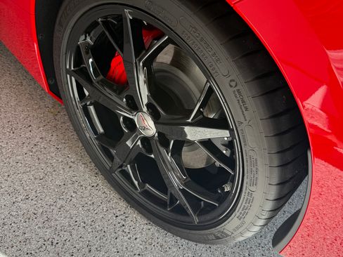 Used 2020 Chevrolet Corvette Stingray Premium Cpe w/ 3LT Preferred Equipment Group RWD image 9