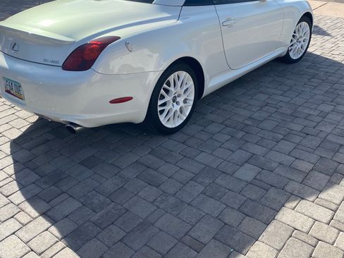 Used 2005 Lexus SC 430 Convertible image 17