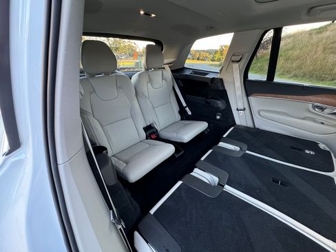 Used 2019 Volvo XC90 T6 Inscription w/ Advanced Package AWD/4WD image 12