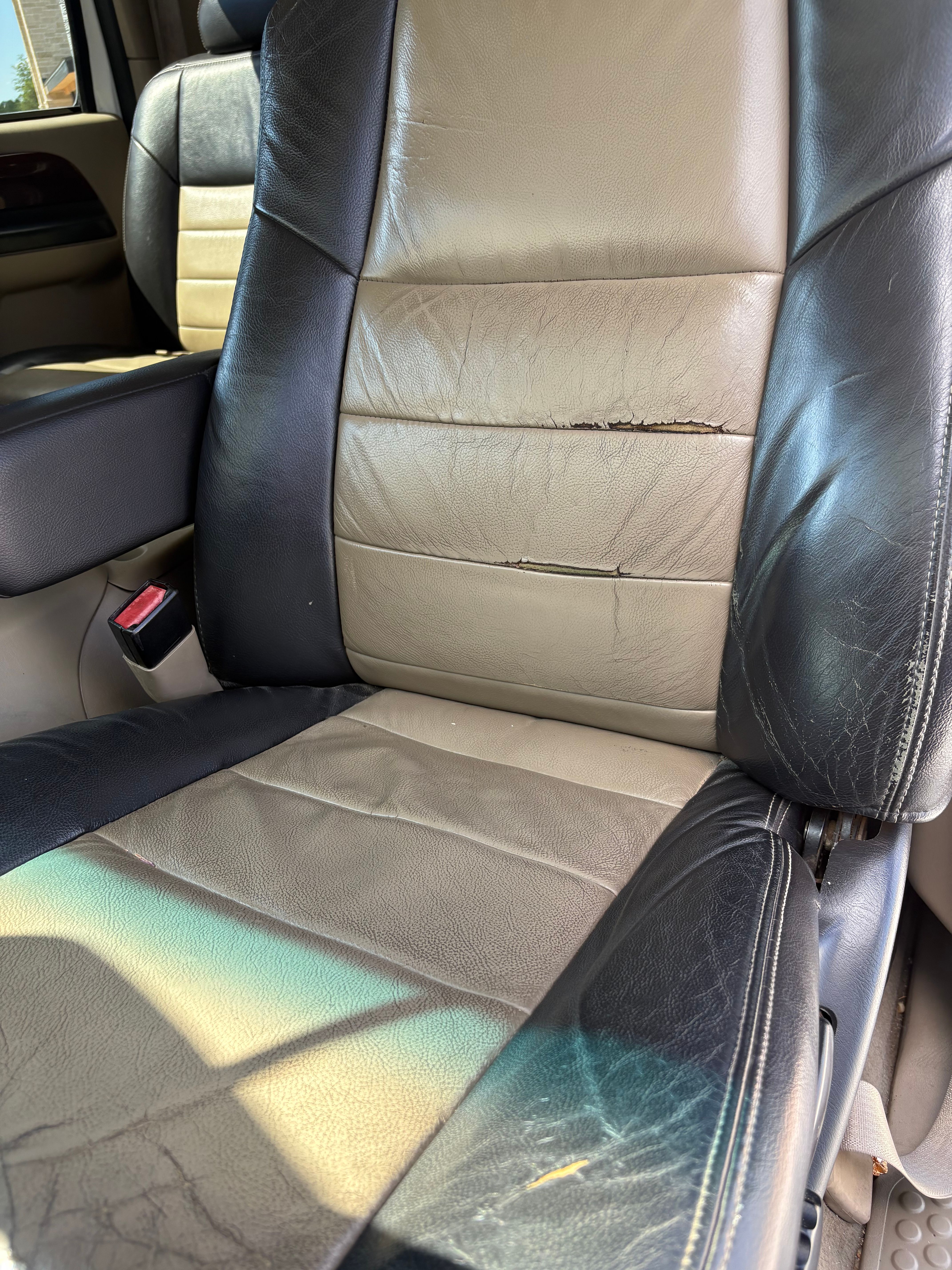 Used 2005 Ford Excursion Eddie Bauer AWD/4WD image 23