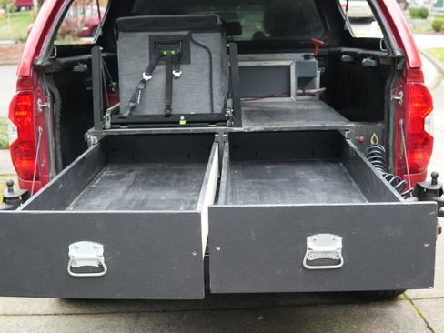 Used 2014 Toyota Tundra 1794 Edition image 21