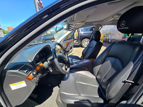 Used 2006 Mercedes-Benz E 350 Sedan image 13