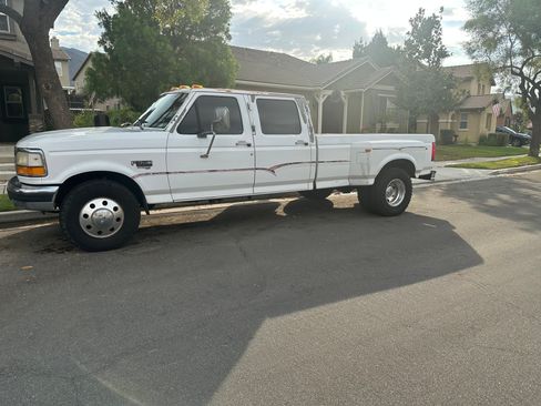 Used 1995 Ford F350 2WD Crew Cab image 4