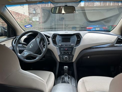 Used 2018 Hyundai Santa Fe Sport FWD image 9