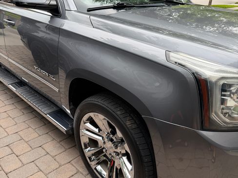 Used 2018 GMC Yukon XL SLT w/ Premium Edition RWD image 11
