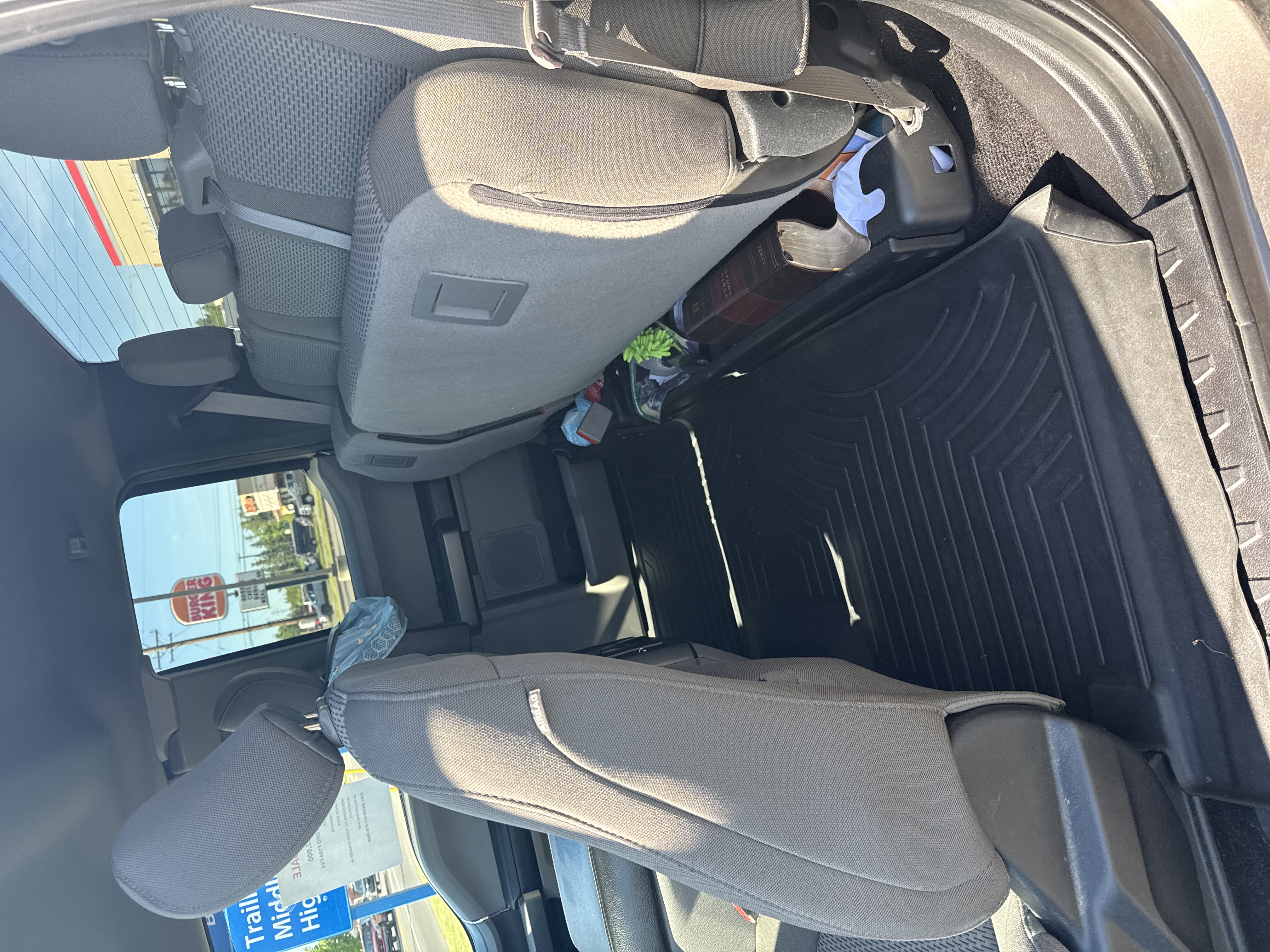 Used 2018 Ford F150 XLT w/ Equipment Group 302A Luxury AWD/4WD image 10