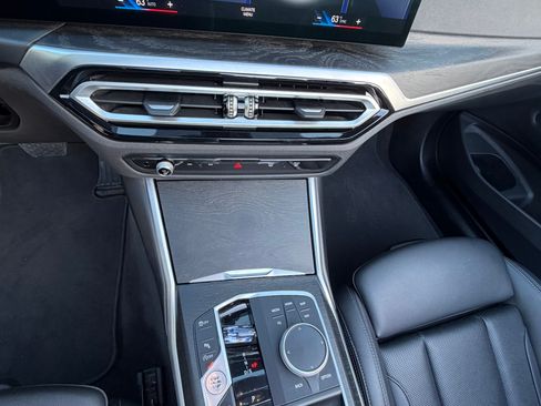 Used 2024 BMW 430i Convertible RWD image 12