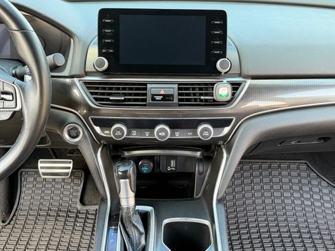 Used 2019 Honda Accord Sport image 19