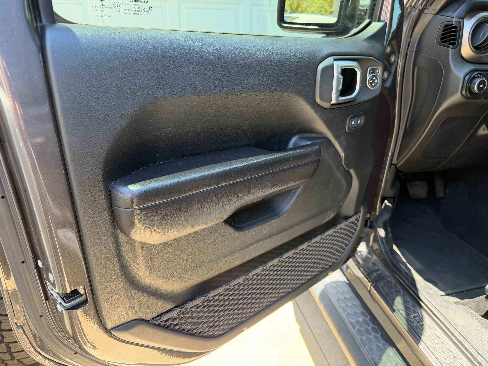 Used 2021 Jeep Wrangler Unlimited Sport AWD/4WD image 25