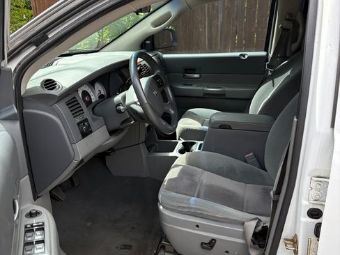 Used 2006 Dodge Durango SLT image 10