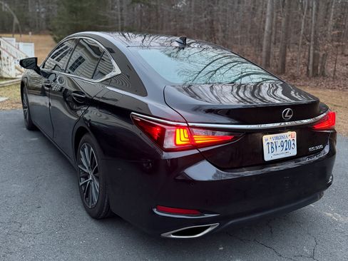 Used 2023 Lexus ES 350 w/ Premium Package image 1