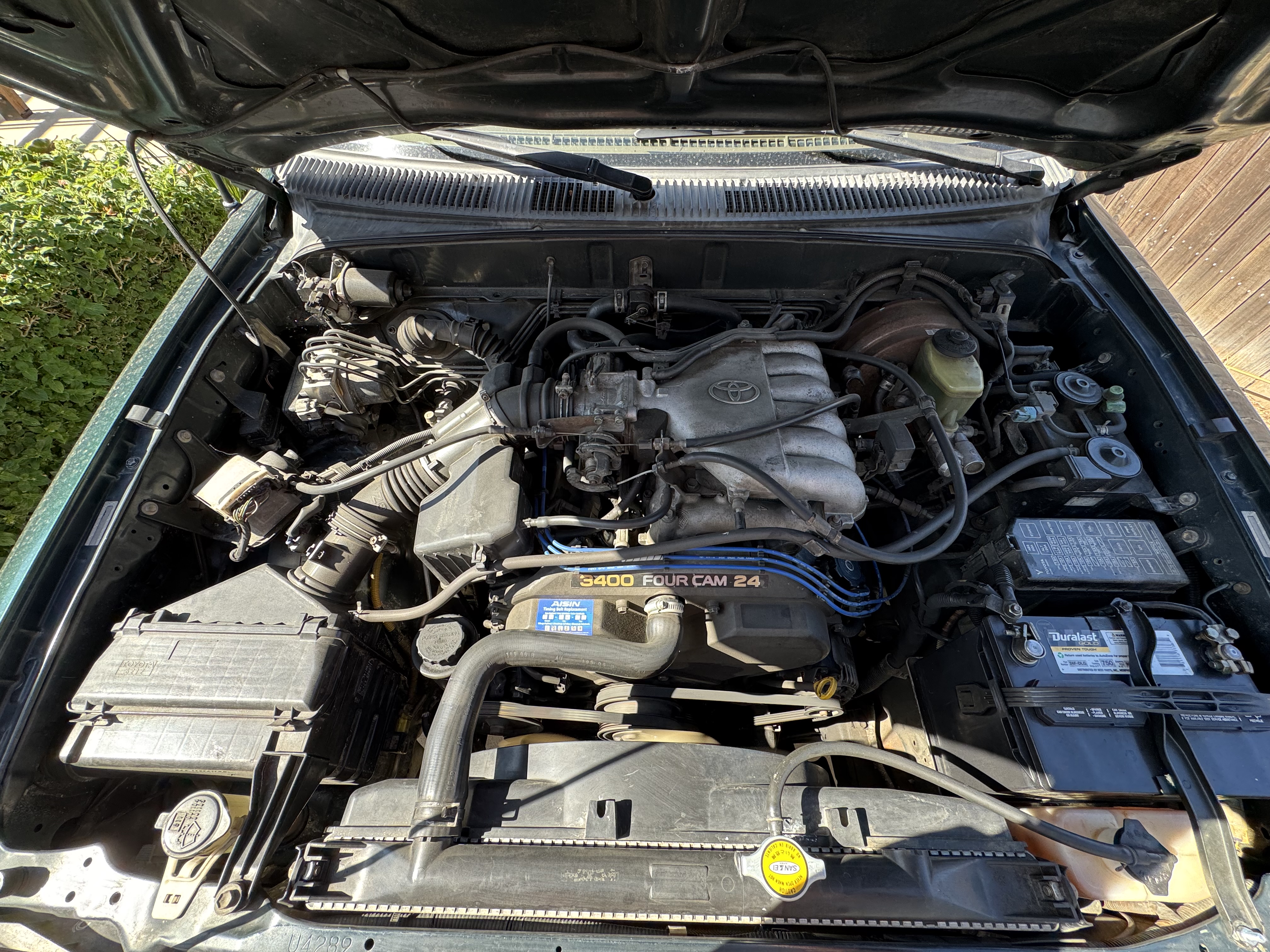 Used 2000 Toyota 4Runner SR5 w/ Upgrade Value Pkg 4 RWD image 9